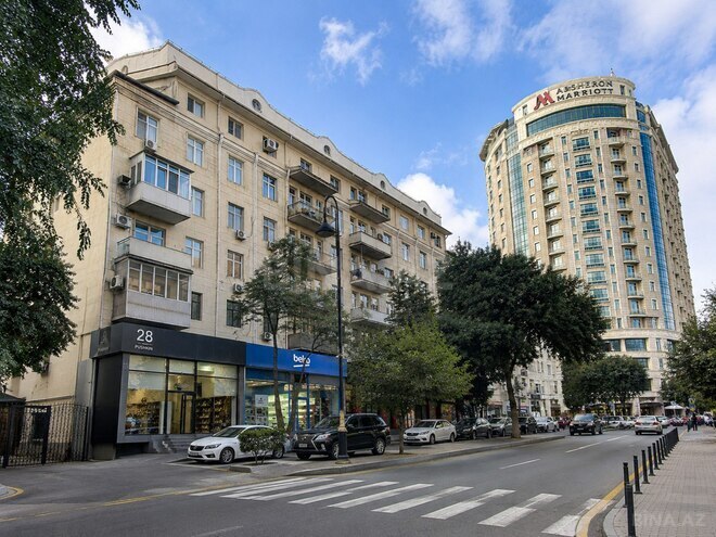 İcarəyə verilir 2 otaqlı köhnə tikili 70 m², 28 May m., photo 1 from 13