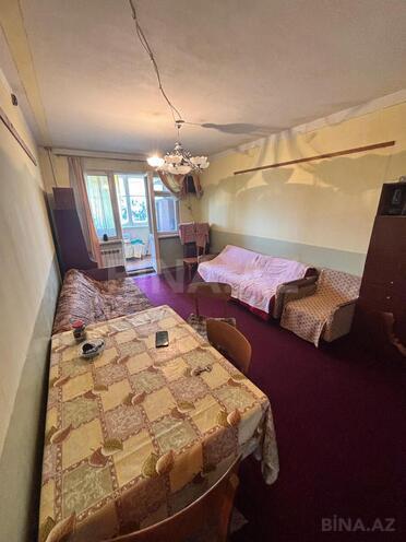 Сдаётся 2-комн. вторичка 55 м², м. Нефтчиляр, photo 1 from 9