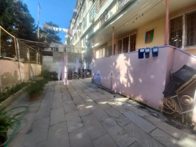 Satılır 4 otaqlı köhnə tikili 110 m², Azadlıq Prospekti m., photo 16 from 17