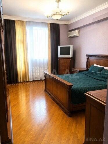 Продаётся 3-комн. новостройка 130 м², м. 8 ноября, photo 5 from 13