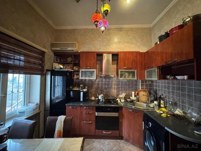 Продаётся 2-комн. вторичка 54 м², м. Ичеришехер, photo 11 from 24