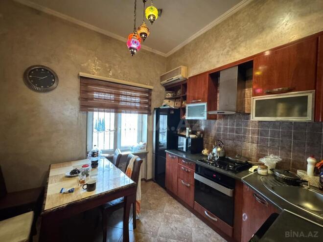 Продаётся 2-комн. вторичка 54 м², м. Ичеришехер, photo 10 from 24