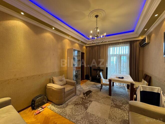 Продаётся 2-комн. вторичка 54 м², м. Ичеришехер, photo 8 from 24