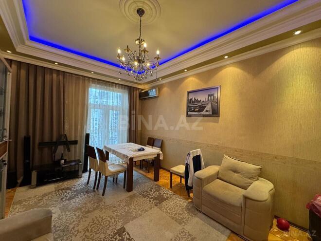Продаётся 2-комн. вторичка 54 м², м. Ичеришехер, photo 5 from 24