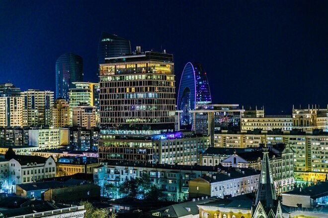 İcarəyə verilir 3 otaqlı yeni tikili 190 m², 28 May m., photo 26 from 32
