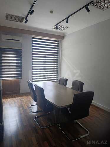 Сдаётся 3-комн. офис 100 м², м. Нариман Нариманов, photo 1 from 7