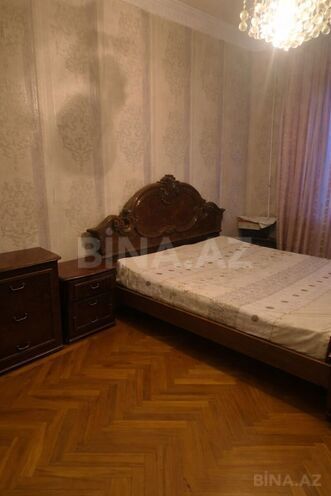 Продаётся 3-комн. вторичка 85 м², м. Ази Асланов, photo 5 from 10