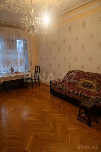 Продаётся 3-комн. вторичка 85 м², м. Ази Асланов, photo 1 from 10