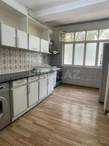 İcarəyə verilir 3 otaqlı köhnə tikili 80 m², Yasamal r., photo 14 from 17