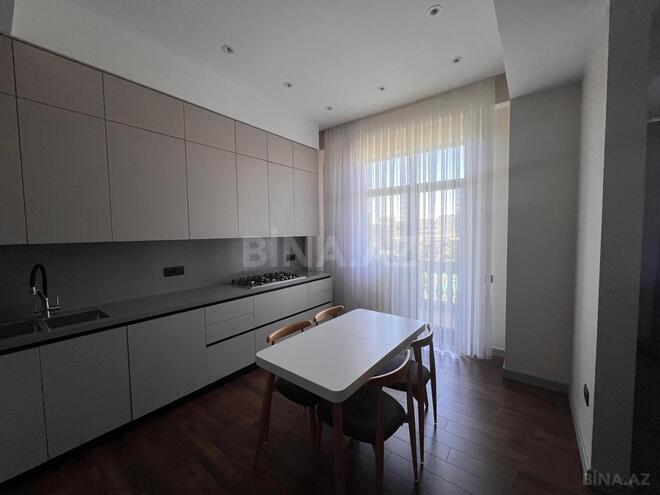 Сдаётся 2-комн. новостройка 110 м², м. Элмляр Академиясы, photo 8 from 17