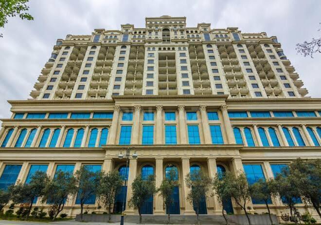 Сдаётся 2-комн. новостройка 110 м², м. Элмляр Академиясы, photo 1 from 17
