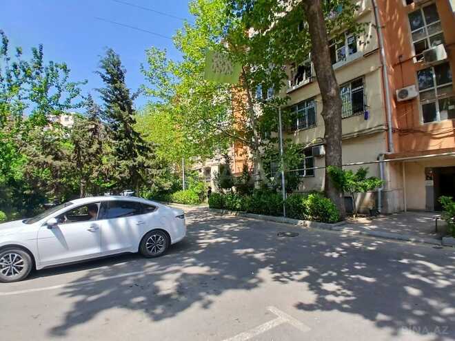 Сдаётся 3-комн. вторичка 85 м², м. Кара Караев, photo 4 from 25
