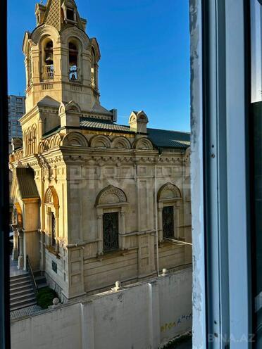 Satılır 1 otaqlı köhnə tikili 35 m², Yasamal r., photo 1 from 13