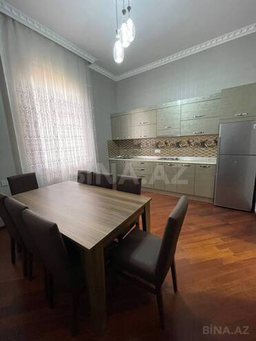 İcarəyə verilir 5 otaqlı həyət evi/bağ evi 470 m², Mərdəkan q., photo 3 from 32