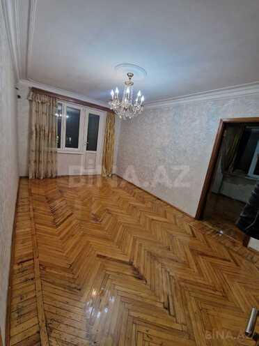 Satılır 2 otaqlı köhnə tikili 50 m², Elmlər Akademiyası m., photo 1 from 12