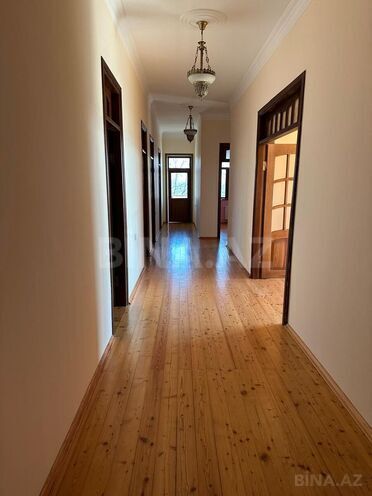 Продаётся 8-комн. дом/дача 250 м², photo 9 from 10