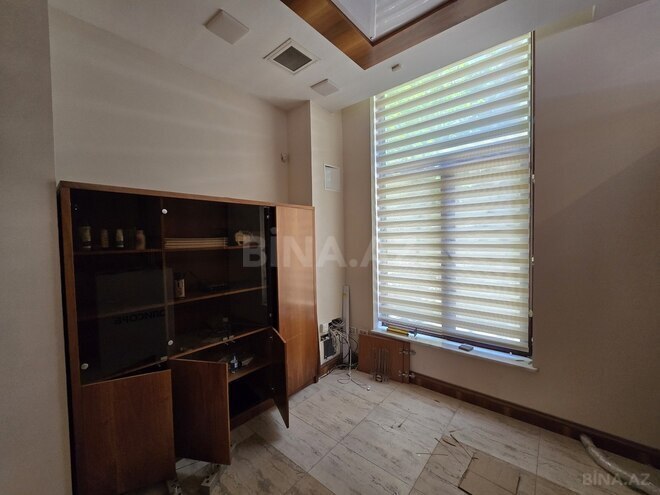 İcarəyə verilir  obyekt 220 m², 28 May m., photo 8 from 16