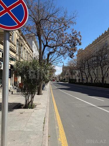 Satılır 4 otaqlı köhnə tikili 130 m², İçəri Şəhər m., photo 14 from 17
