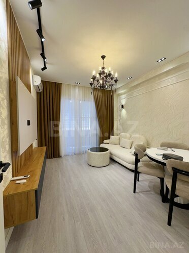 Продаётся 2-комн. новостройка 53 м², м. Ази Асланов, photo 1 from 12