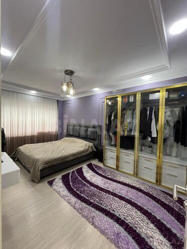 Satılır 3 otaqlı köhnə tikili 100 m², İnşaatçılar m., photo 13 from 14
