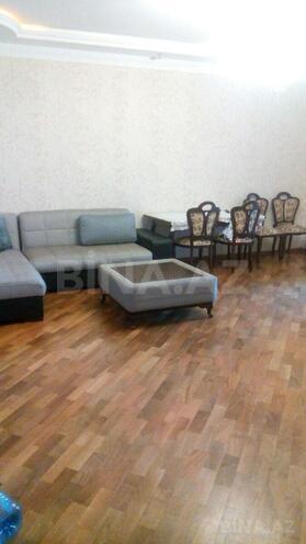 Satılır 3 otaqlı köhnə tikili 95 m², Nəsimi r., photo 1 from 11