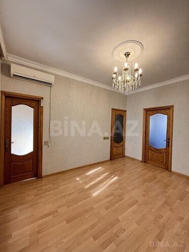 Satılır 3 otaqlı köhnə tikili 70 m², Memar Əcəmi m., photo 1 from 30