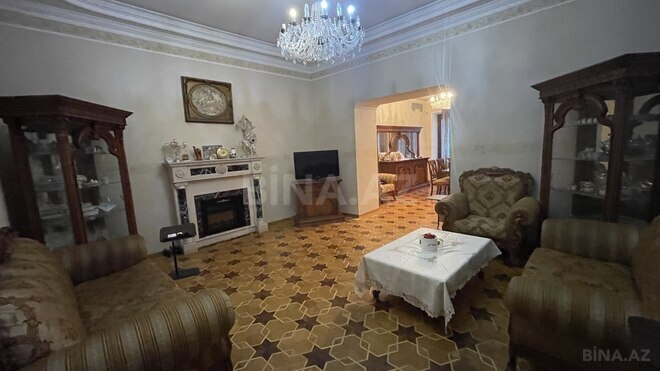 Satılır 4 otaqlı köhnə tikili 125 m², Sahil m., photo 6 from 25