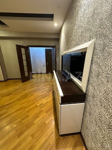 Сдаётся 3-комн. новостройка 145 м², м. 20 января, photo 10 from 29