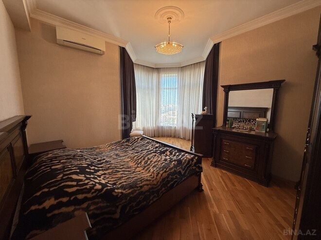 Продаётся 3-комн. новостройка 130 м², Насиминский  р., photo 15 from 32