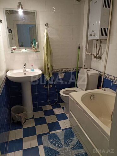 Satılır 2 otaqlı köhnə tikili 51 m², Yasamal q., photo 9 from 10