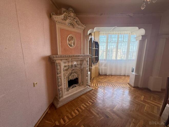 Продаётся 4-комн. вторичка 81.6 м², м. Элмляр Академиясы, photo 5 from 30