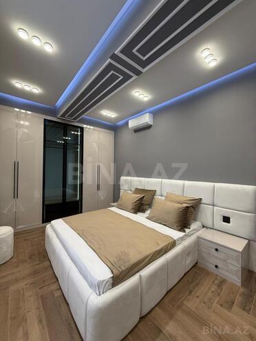 Продаётся 3-комн. новостройка 105 м², м. Ази Асланов, photo 1 from 24