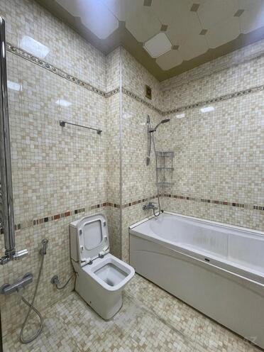 Satılır 4 otaqlı yeni tikili 169 m², Xalqlar Dostluğu m., photo 17 from 25