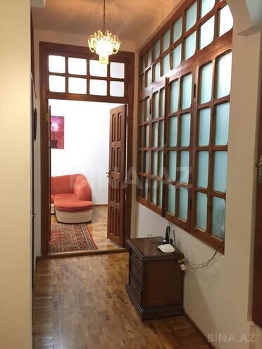 İcarəyə verilir 2 otaqlı köhnə tikili 60 m², Sahil m., photo 9 from 20