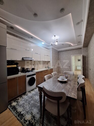 Satılır 3 otaqlı yeni tikili 152 m², İnşaatçılar m., photo 12 from 21