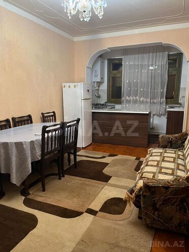 Satılır 2 otaqlı köhnə tikili 55 m², Azadlıq Prospekti m., photo 3 from 8