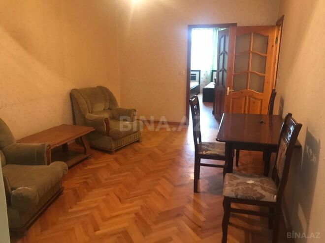 Satılır 2 otaqlı köhnə tikili 50 m², Memar Əcəmi m., photo 3 from 12