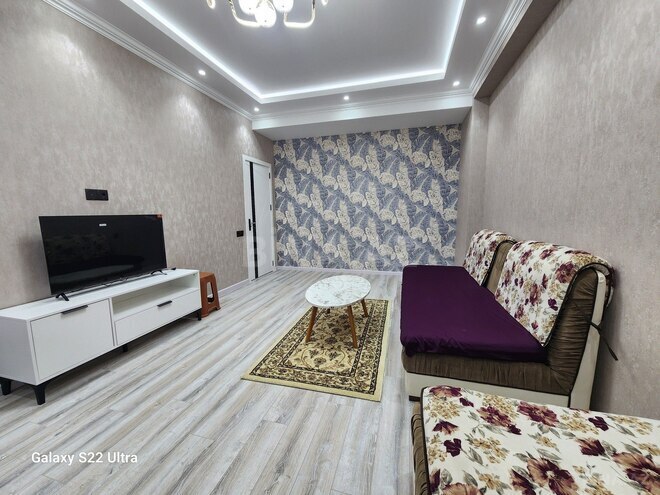 Сдаётся 2-комн. новостройка 65 м², м. Нефтчиляр, photo 4 from 16