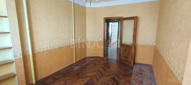 Satılır 3 otaqlı köhnə tikili 85 m², Gənclik m., photo 1 from 23
