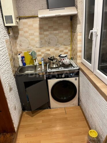 Satılır 3 otaqlı köhnə tikili 75 m², Xalqlar Dostluğu m., photo 6 from 11