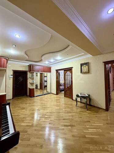 Продаётся 3-комн. новостройка 148 м², м. Мемар Аджеми, photo 10 from 16