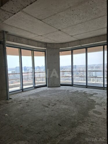 Satılır 3 otaqlı yeni tikili 128 m², Ağ şəhər q., photo 1 from 9