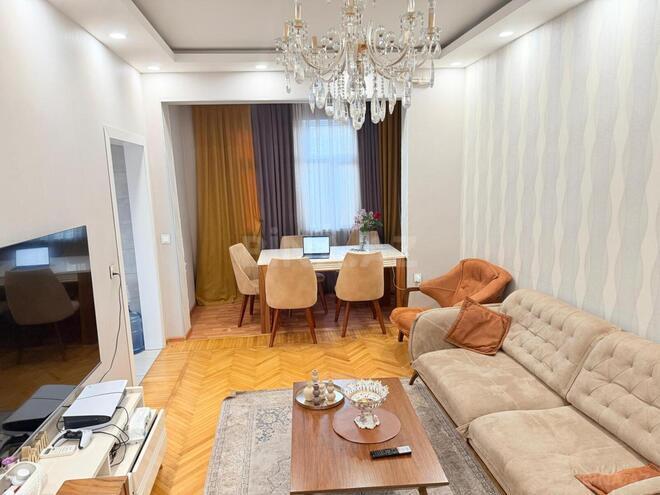 Satılır 3 otaqlı köhnə tikili 80 m², Azadlıq Prospekti m., photo 3 from 13