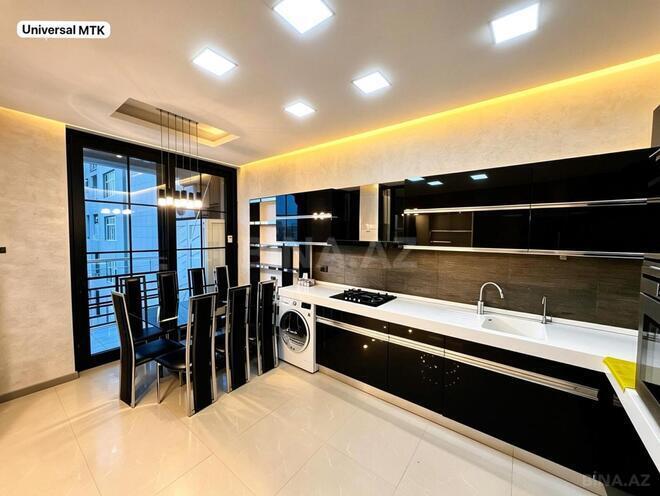 Сдаётся 2-комн. новостройка 110 м², м. Низами, photo 1 from 19