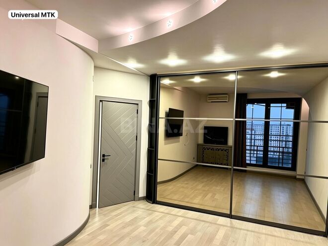 Сдаётся 2-комн. новостройка 110 м², м. Низами, photo 17 from 19