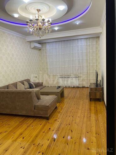 Сдаётся 2-комн. новостройка 78 м², м. Шах Исмаил Хатаи, photo 1 from 13