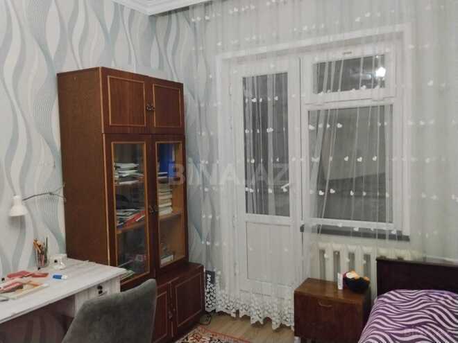 Satılır 3 otaqlı köhnə tikili 90 m², Xalqlar Dostluğu m., photo 4 from 15