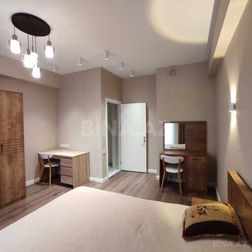 Сдаётся 2-комн. новостройка 75 м², м. 8 ноября, photo 9 from 17