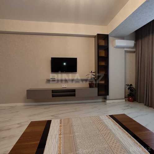 Сдаётся 2-комн. новостройка 75 м², м. 8 ноября, photo 8 from 17