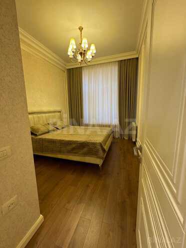 İcarəyə verilir 2 otaqlı yeni tikili 85 m², 28 May m., photo 4 from 9
